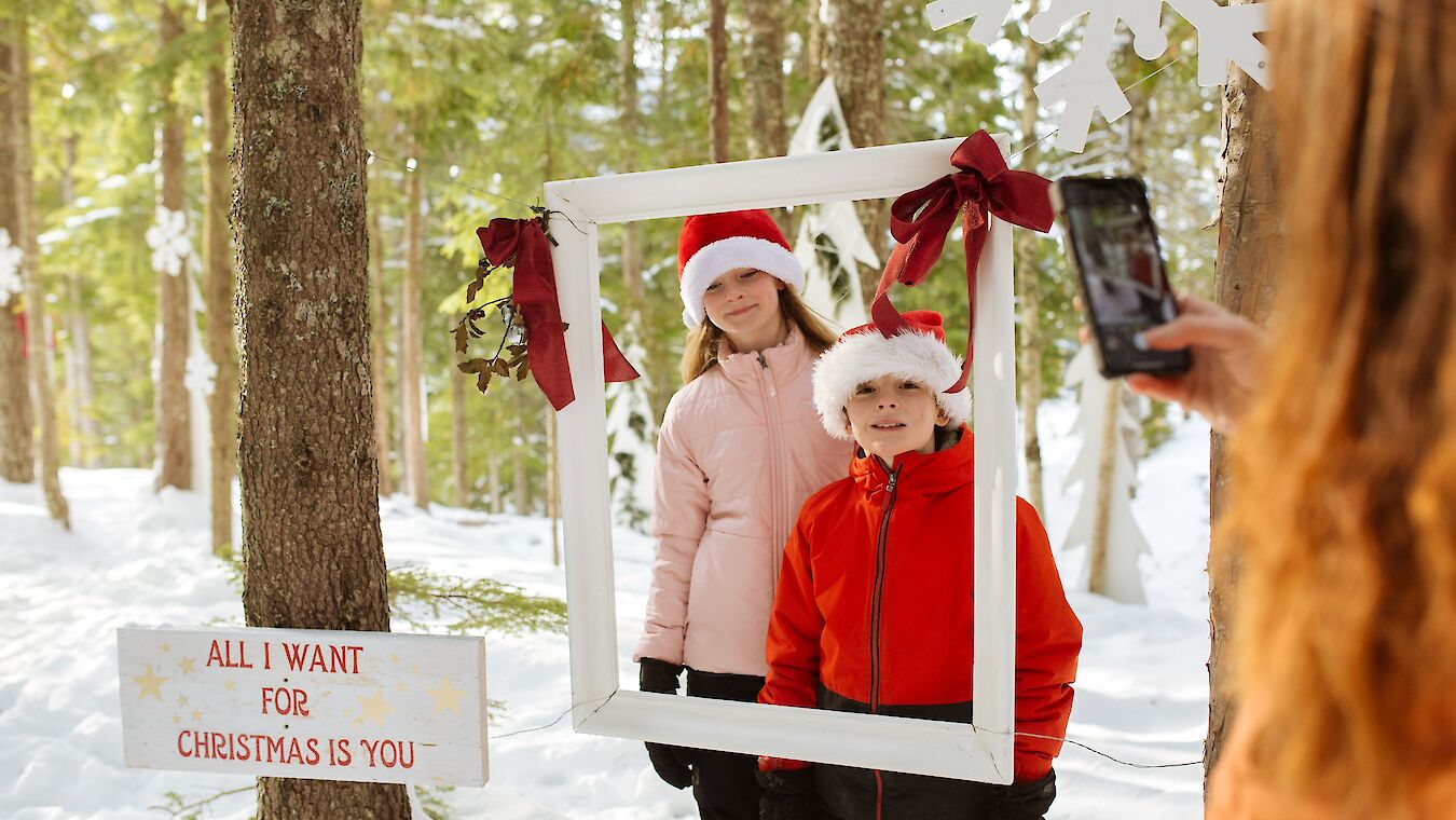 Celebrate the arrival of winter by enjoying a true westcoast nature walk featuring special seasonal touches and decorations.