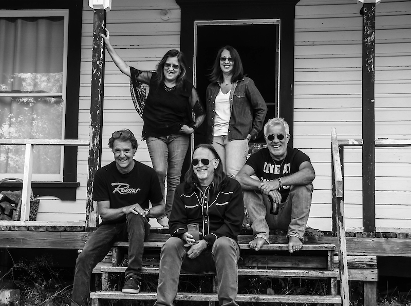 Mountain Music Series June 5th at the Sea to Sky Gondola Summit