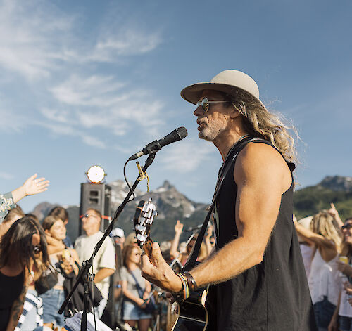 Mountain Music: The Hairfarmers
