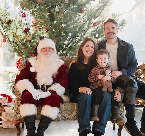 Santa Photos Near Vancouver