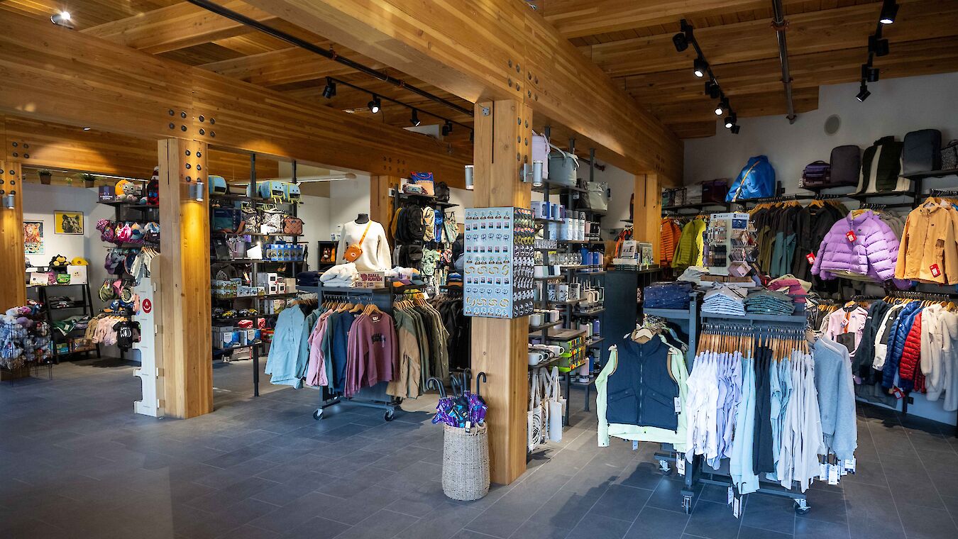 Shopping & Retail Sea to Sky Gondola